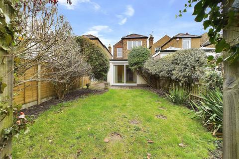 3 bedroom detached house for sale, Langton Road, West Molesey