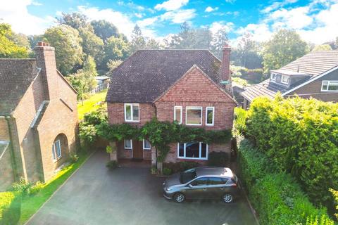 4 bedroom detached house for sale, Westwell Lane, Ashford, Kent