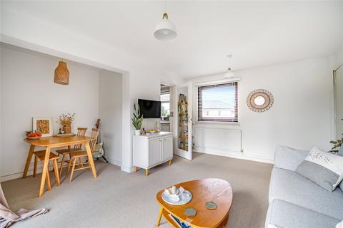 2 bedroom flat for sale, Avenue Elmers, Surbiton KT6