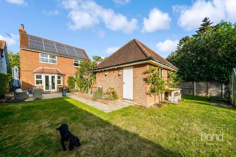 4 bedroom detached house for sale, Main Road, Chelmsford CM3