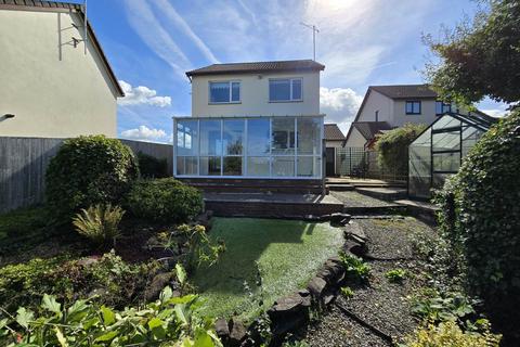 4 bedroom detached house for sale, Four Acres, Bideford