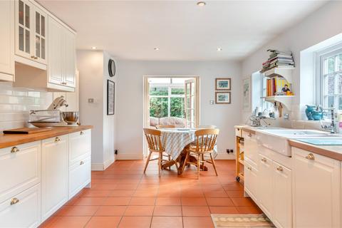 4 bedroom detached house for sale, The Old Tavern, Bakers Lane, Westborough, Newark, NG23