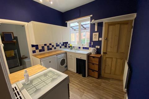 2 bedroom terraced house to rent, Harrison Terrace, Darlington