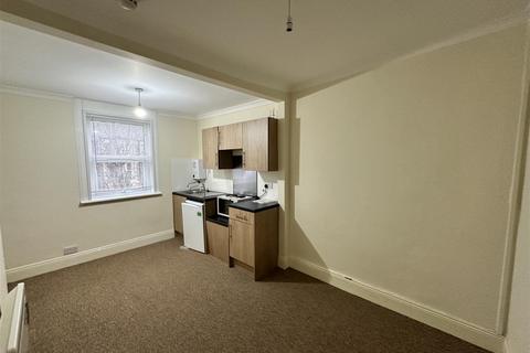 Studio to rent, Cranbrook Road, Redland, Bristol