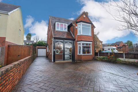 3 bedroom detached house for sale, Park Road, Brierley Hill DY5