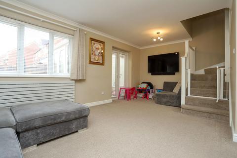 8 Forge Way, Oldbury, B69 2JR