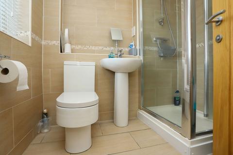 8 Forge Way, Oldbury, B69 2JR