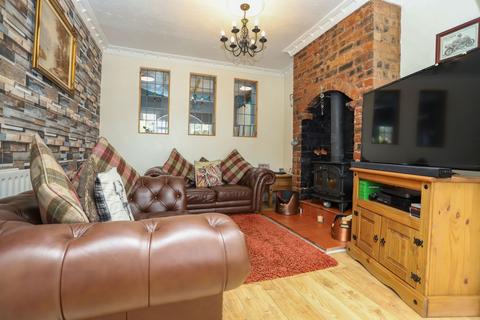19 Bell End, Rowley Regis, B65 9LX