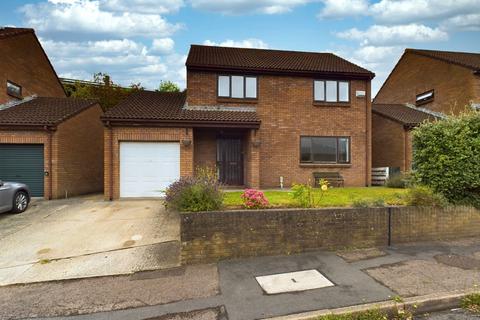 4 bedroom detached house for sale, Delafield Road, Abergavenny, NP7