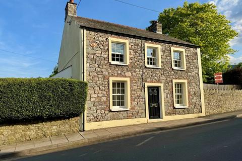 4 bedroom detached house for sale, Llangattock, Crickhowell, NP8