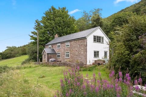 Clog Fawr Cottage Dyffryn Crawnon, Llangynidr, Crickhowell, NP8 1NU