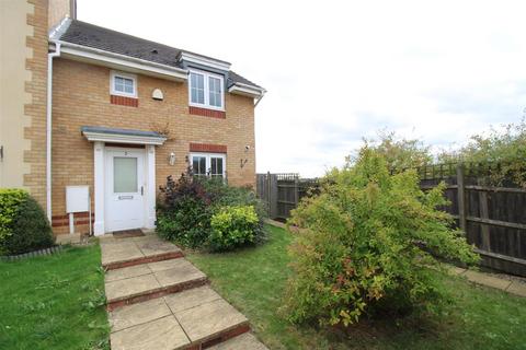 3 bedroom end of terrace house to rent, Chepstow Road, Corby NN18