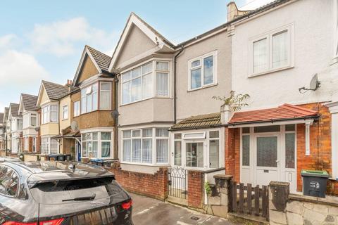 4 bedroom terraced house for sale, Fairview Road, Norbury, London, SW16