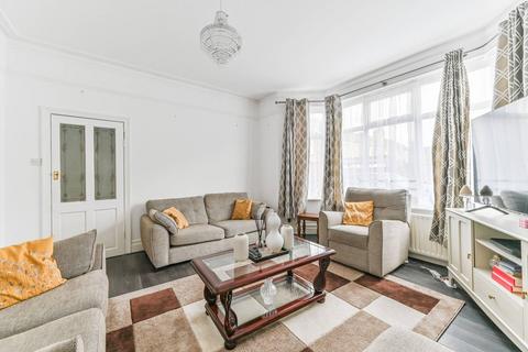 4 bedroom terraced house for sale, Fairview Road, Norbury, London, SW16