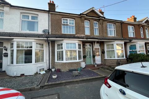 3 bedroom terraced house for sale, Station Road, Felixstowe IP11