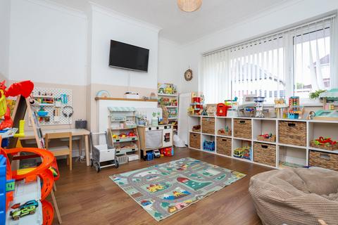 36 Barnford Crescent, Oldbury, B68 8PP