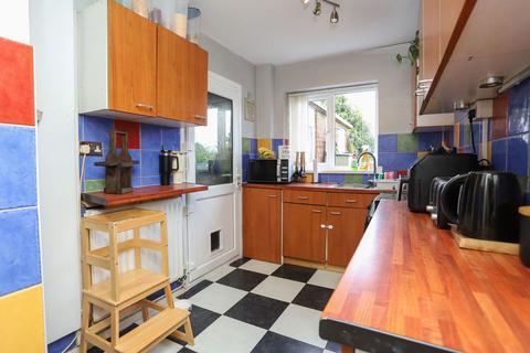 36 Barnford Crescent, Oldbury, B68 8PP