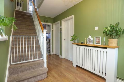 36 Barnford Crescent, Oldbury, B68 8PP