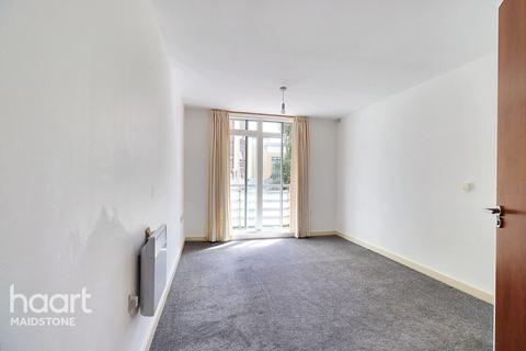 2 bedroom apartment for sale, Kingfisher Meadow, Maidstone