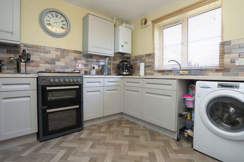 2 Hunslet Close, Quinton, Birmingham, B32 2RW