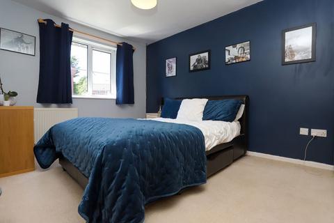 2 Hunslet Close, Quinton, Birmingham, B32 2RW