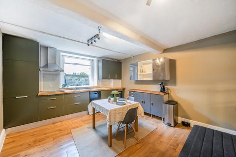 undefined, Harrogate Road, Leeds LS7