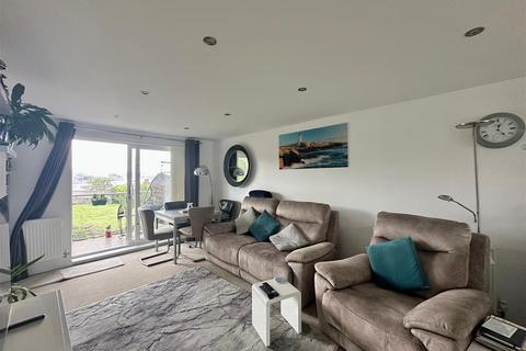 2 bedroom apartment for sale, Causeway View, Plymouth PL9