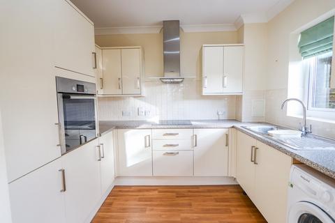 1 bedroom apartment for sale, Holycross, Cross in Hand, TN21