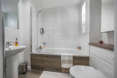 7 Park Lane, Greenhithe, DA9 9RZ
