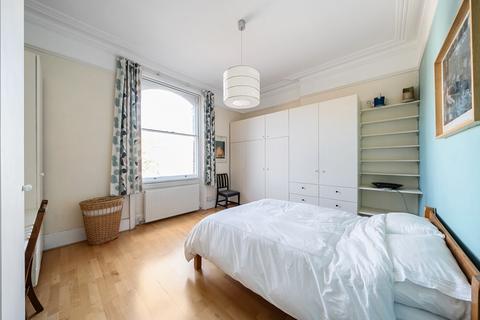 3 bedroom apartment for sale, The Avenue, Queen's Park, NW6