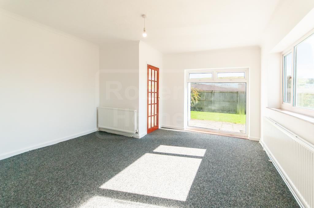 Brecon Road, Ystradgynlais, Swansea... 3 bed semidetached house to