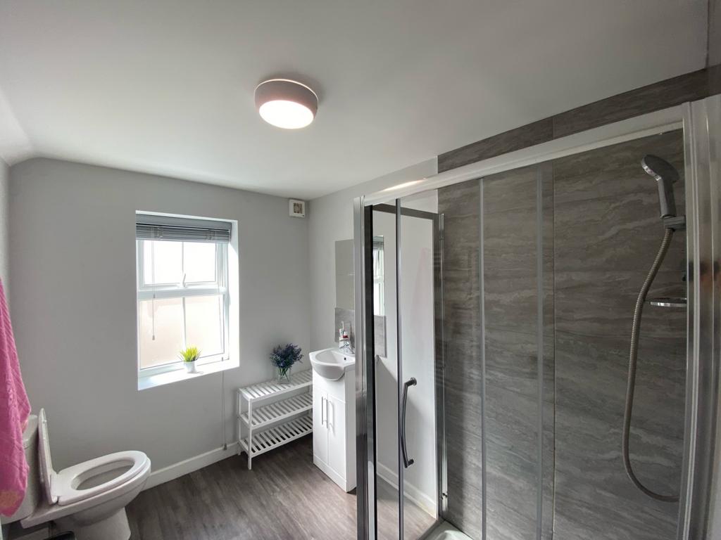 Bathroom 2
