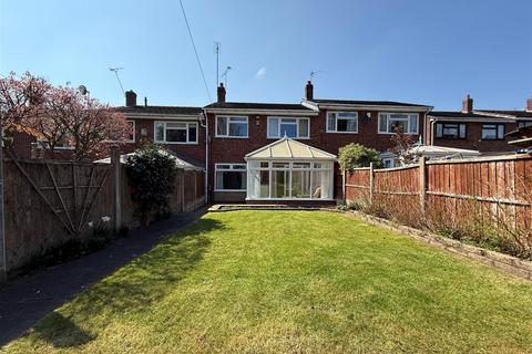 3 bedroom terraced house for sale, Chichester Drive, Quinton, Birmingham