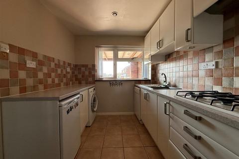 3 bedroom terraced house for sale, Chichester Drive, Quinton, Birmingham