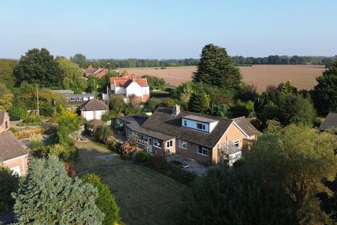 4 bedroom detached bungalow for sale, Hackford Road, Wymondham NR18