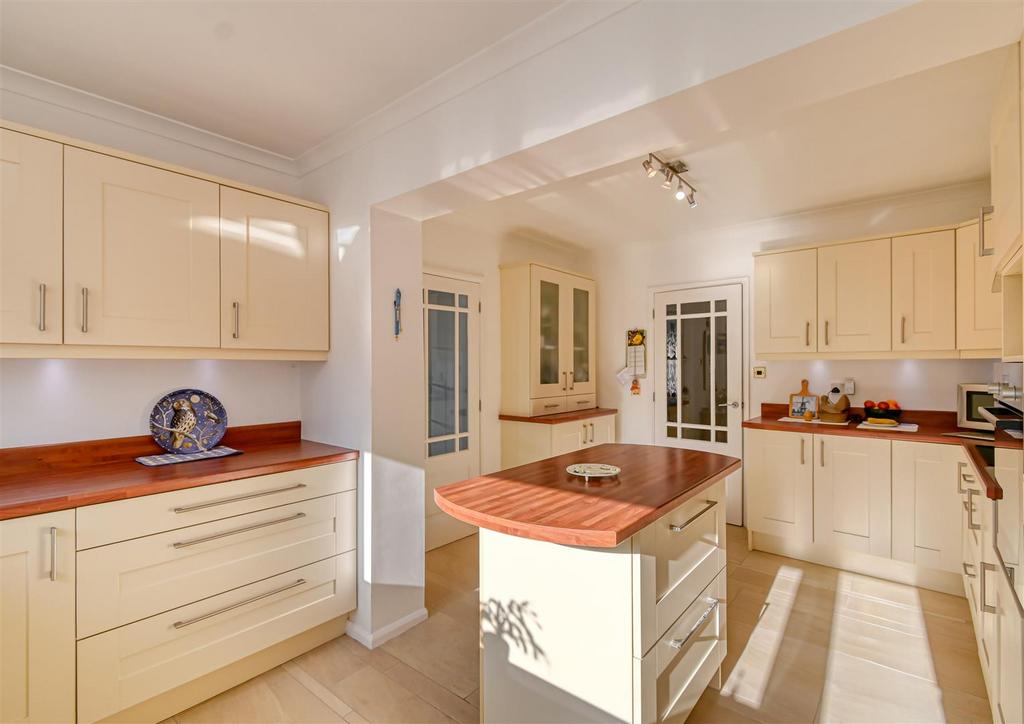 13 Grange Park-03.jpg
