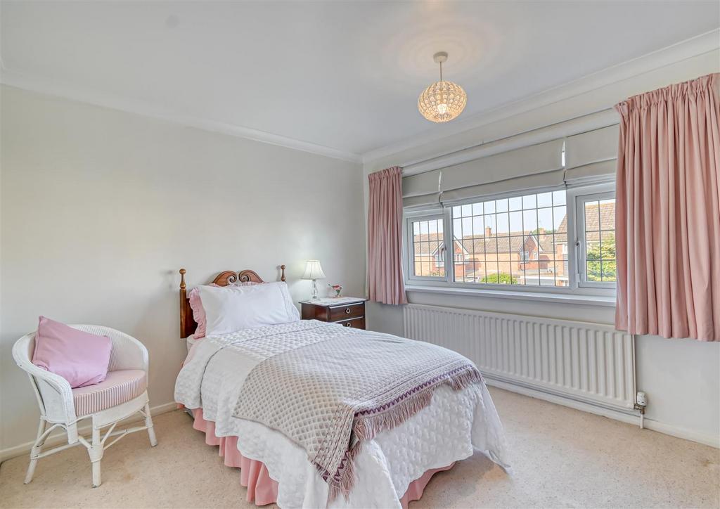 13 Grange Park-11.jpg