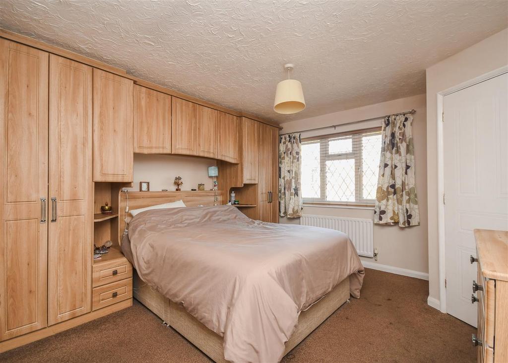 1 Bramblewood   Bedroom 1.jpg