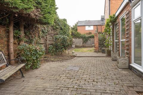 3 bedroom semi-detached house for sale, Doddridge Road, Market Harborough