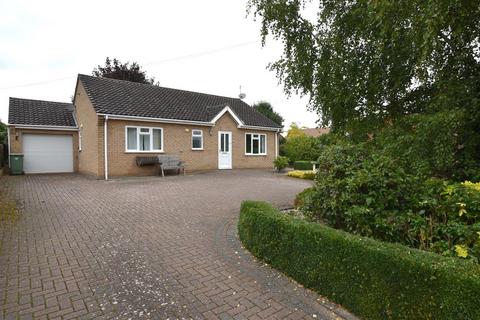 2 bedroom detached bungalow for sale, School Lane, Uffington, Stamford