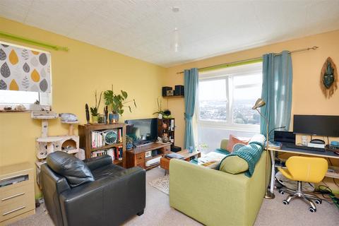 1 bedroom flat for sale, Upperton Road, Eastbourne