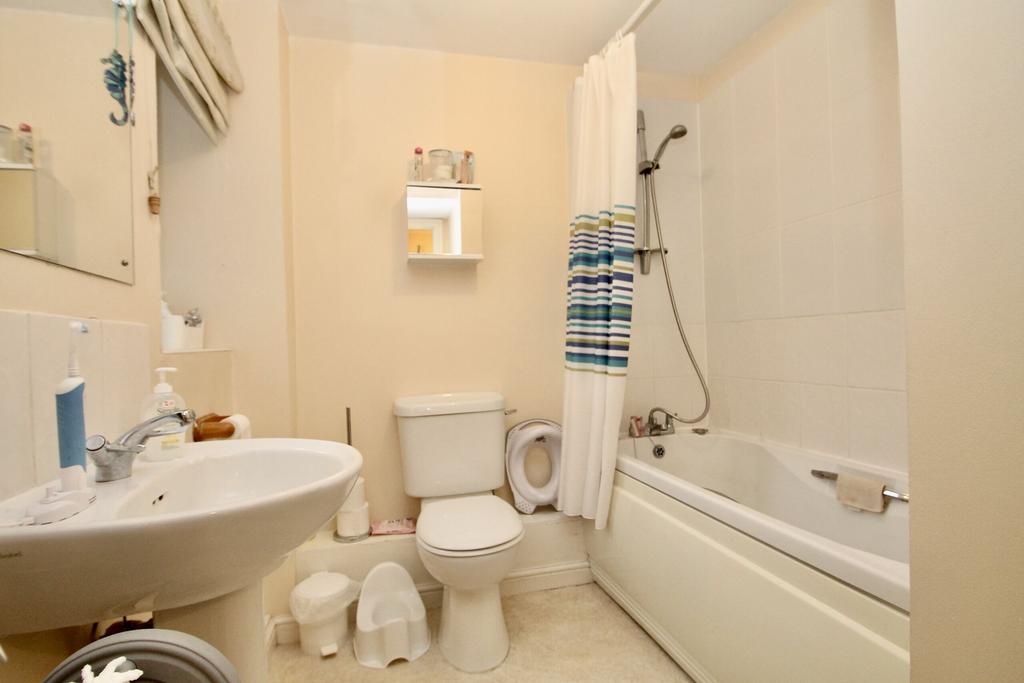 Family bathroom