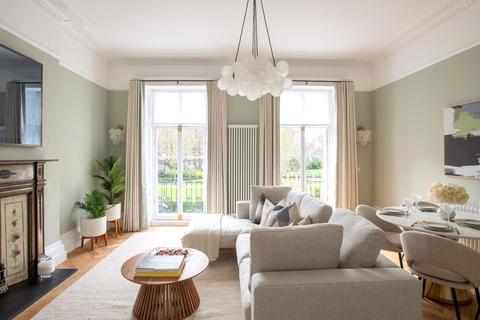 1 bedroom apartment for sale, Royal Crescent, Holland Park, W11