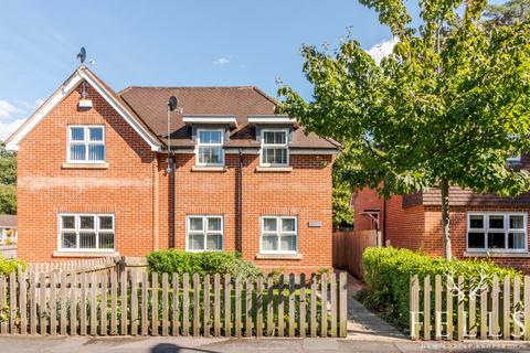 3 bedroom semi-detached house for sale, Woolsbridge Road, Ringwood BH24