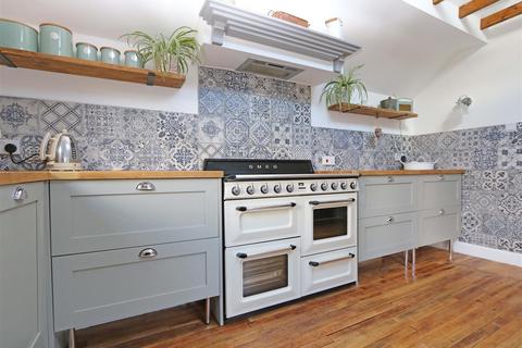 Barle Cottage Chinnor Road, Towersey, Thame, OX9 3QY
