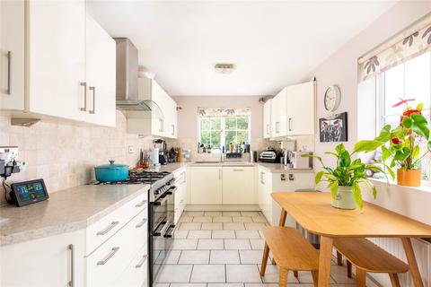 22 Johnsons Field, Olney, MK46 5JF