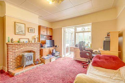 451 Church Road, Benfleet, SS7 3HB