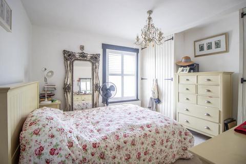 4 Landwick Cottages, Great Wakering, Southend-on-sea, SS3 0DH