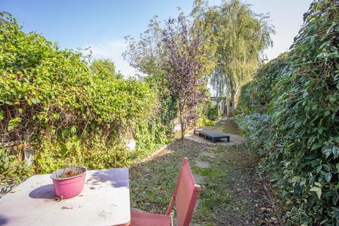 4 Landwick Cottages, Great Wakering, Southend-on-sea, SS3 0DH