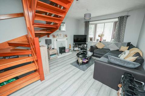 2 bedroom semi-detached house for sale, Thurlow Court, Lincoln